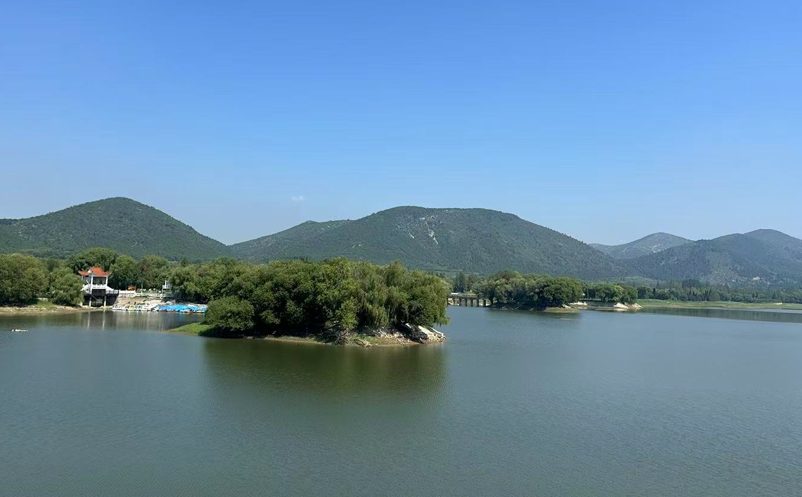 恒盛为五柳风景区身打造了一套“组合拳”式的票务系统解决方案